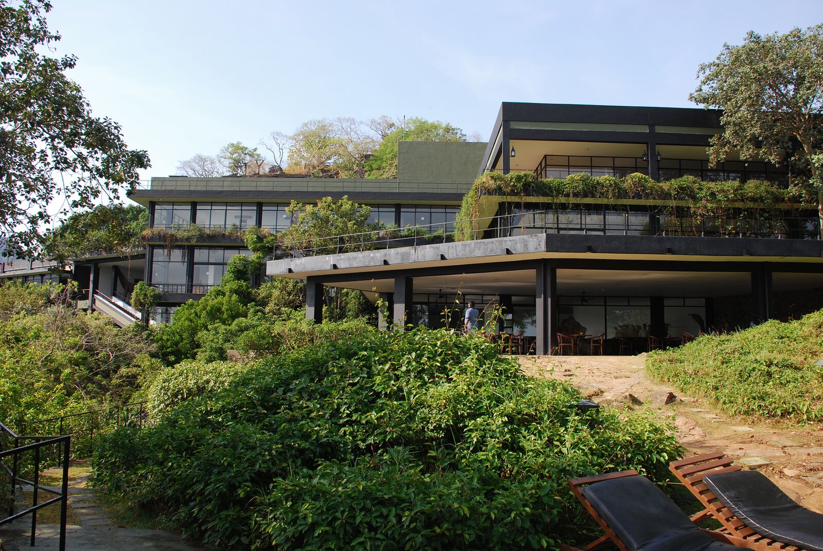 carnet-voyage-sri-lanka-sigiriya-heritance-kandalama-hotel-by-le-polyedre_3