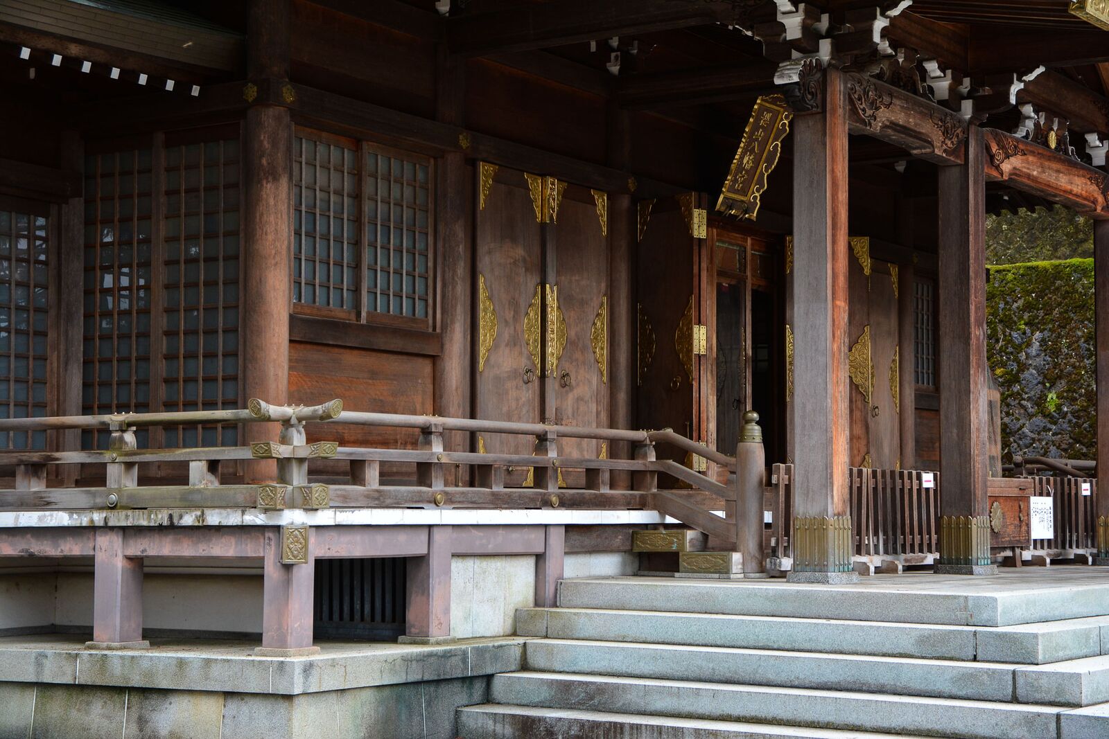 Sakurayama Hachiman-gū Shrine à Takayama dans les Alpes japonaises, Japon