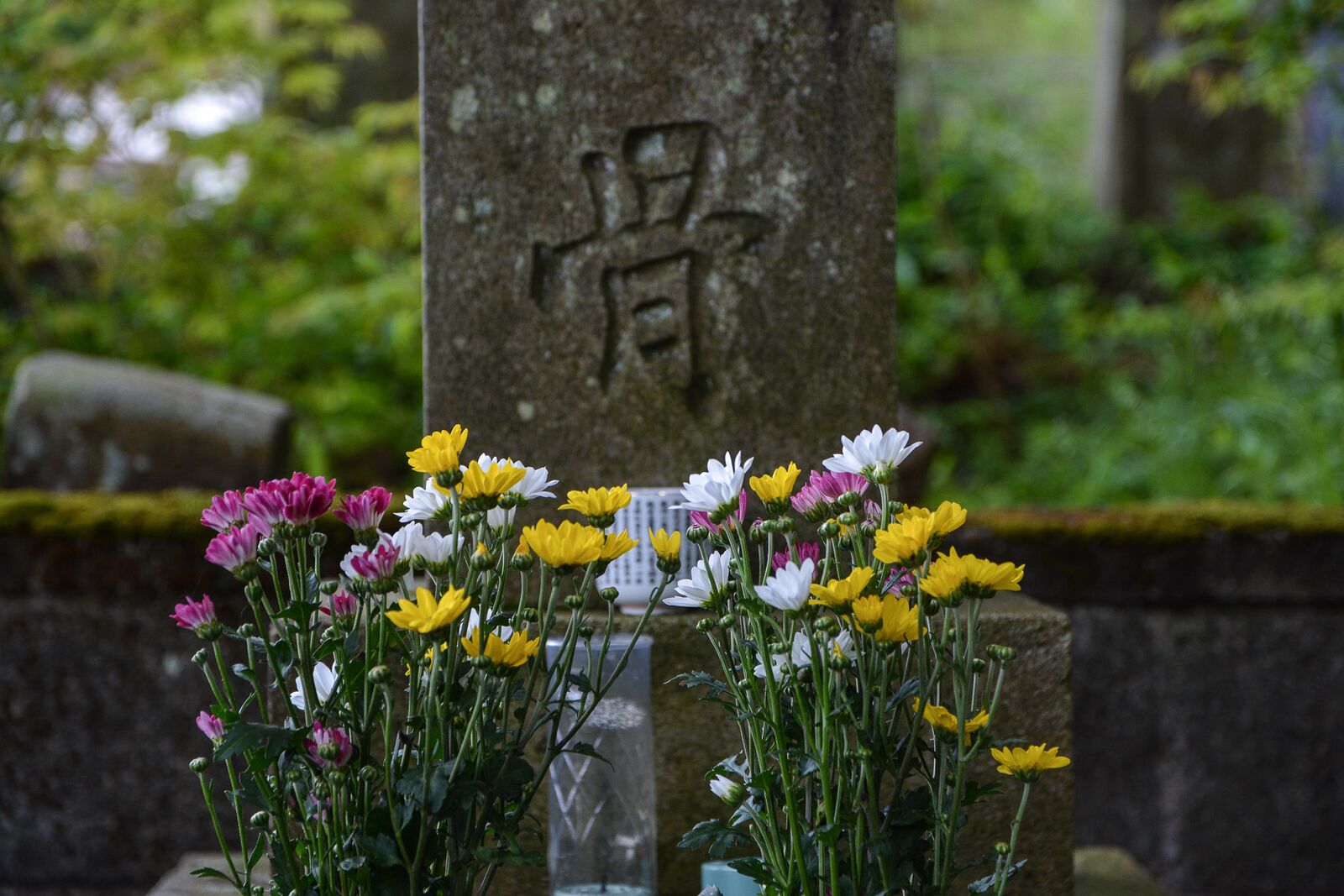  temples de Higashiyama Teramachi avec le sanctuaire Higashiyama Hakusanjinja à Takayama dans les alpes japonaises, Japon