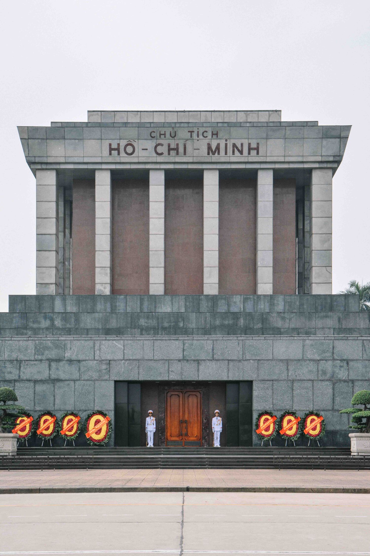le mausolée d'Ho Chi Minh à Hanoi au Vietnam
